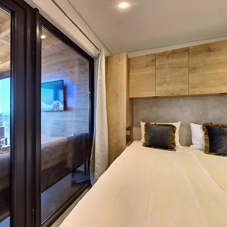 Dom wakacyjny Sea View Orange By Vellaris, Luxury Mobile *