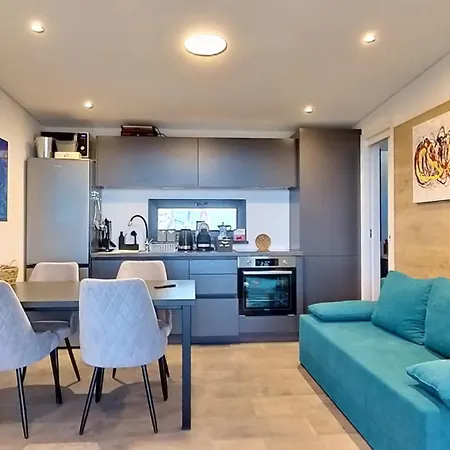 Sea View Orange By Vellaris, Luxury Mobile * Mali Lošinj