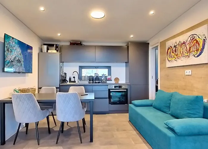 Sea View Orange By Vellaris, Luxury Mobile * Mali Lošinj