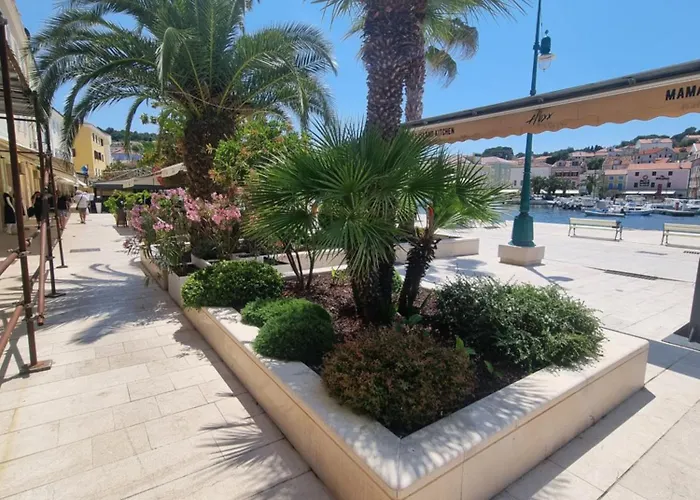Sea View Orange By Vellaris, Luxury Mobile Dom wakacyjny Mali Lošinj