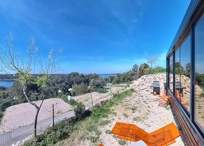 Sea View Orange By Vellaris, Luxury Mobile Holiday home *